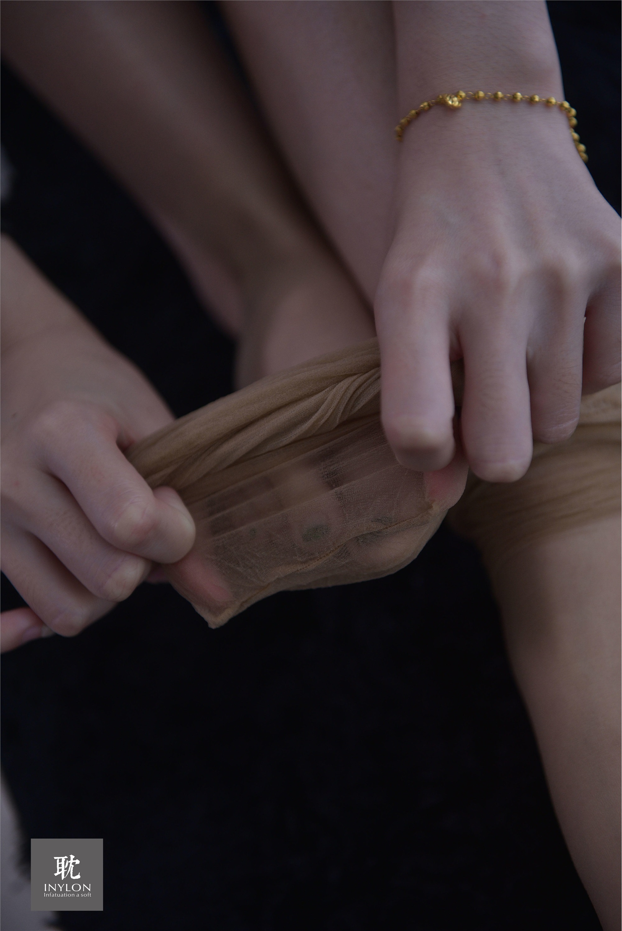 IESS异思趣向《普惠集244》- 模特：阿馨《满屏的长脚趾》